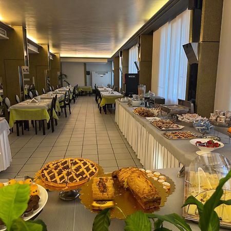 Park Hotel Кастрокаро-Терме Экстерьер фото