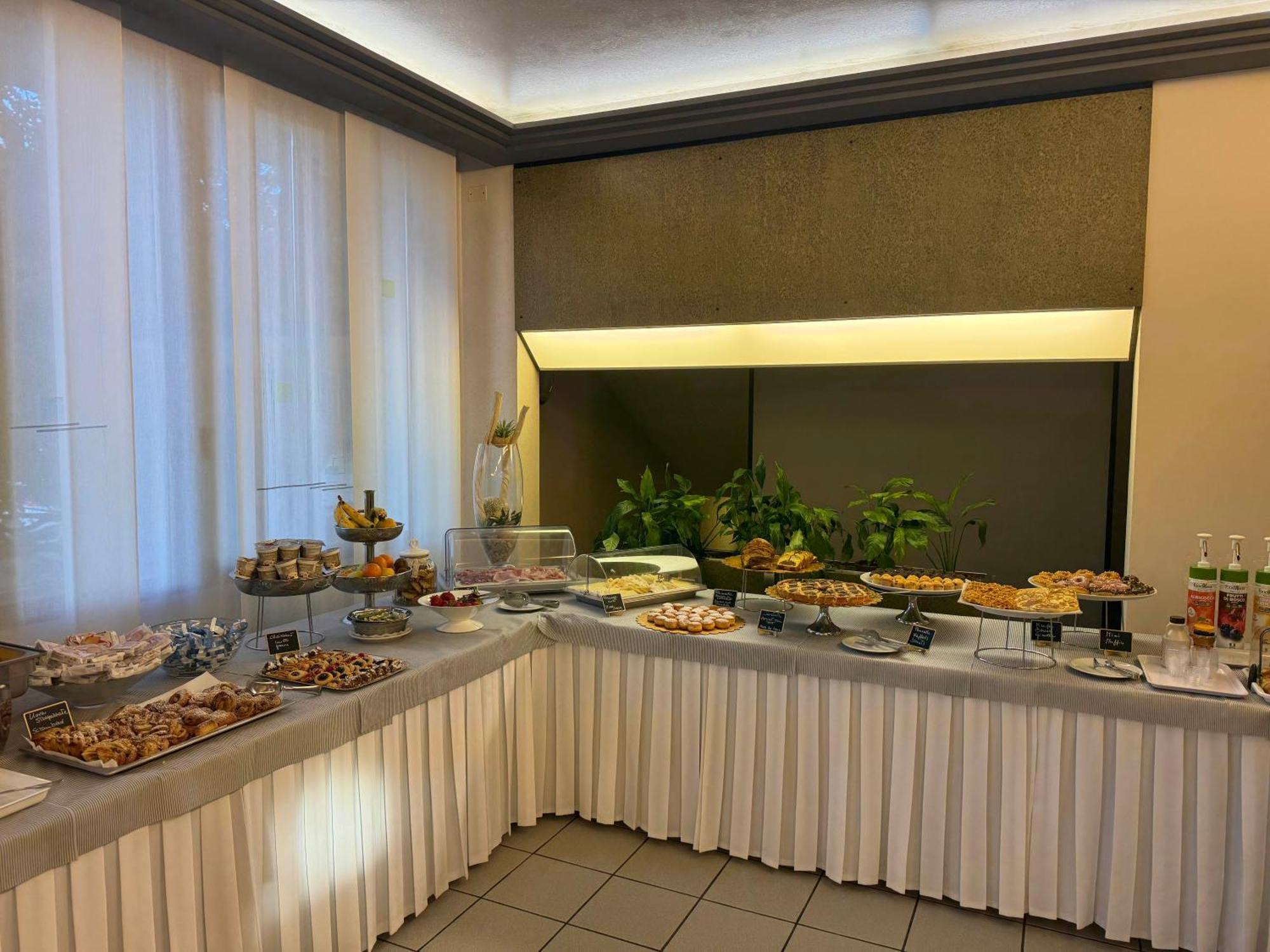 Park Hotel Кастрокаро-Терме Экстерьер фото
