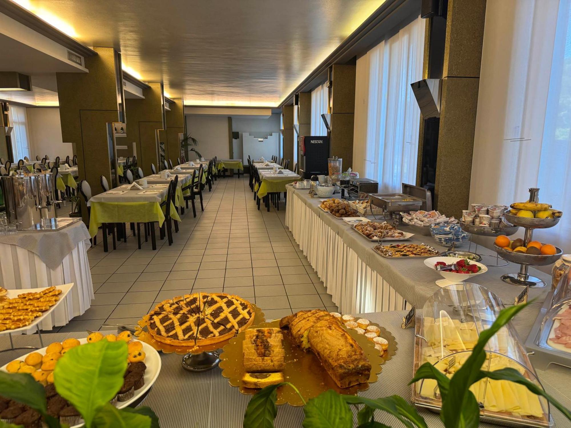 Park Hotel Кастрокаро-Терме Экстерьер фото