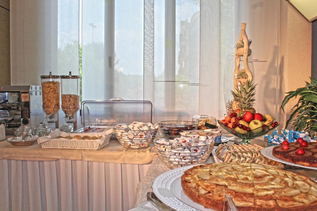 Park Hotel Кастрокаро-Терме Экстерьер фото