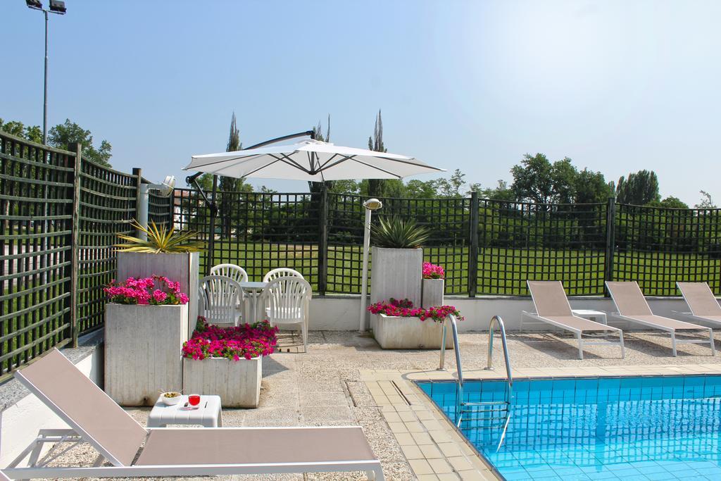Park Hotel Кастрокаро-Терме Экстерьер фото